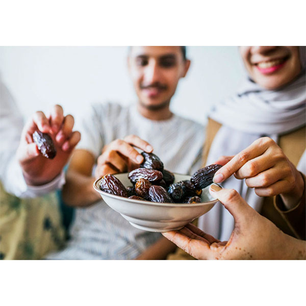 فواید خرما برای پوست و مو