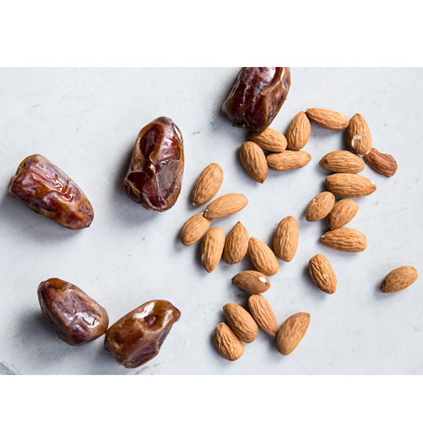 طرز تهیه خرما شکلاتی