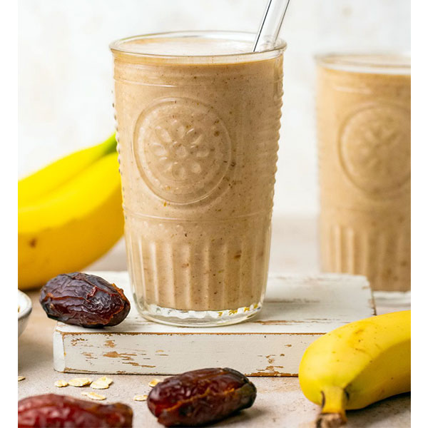 اسموتی خرما و موز