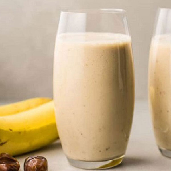 اسموتی خرما و موز