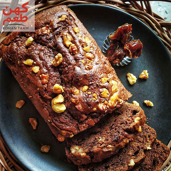 کیک خرما و گردو