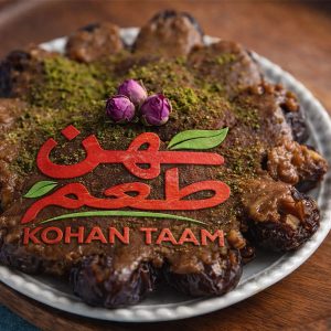 رنگینک خرما و زعفران؛ دسری گرم برای روزهای سرد