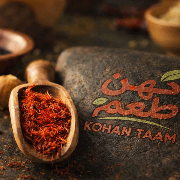 تشخیص زعفران اصل از تقلبی؛ ۵ ترفند خانگی (آب سرد، کاغذ، بنزین)