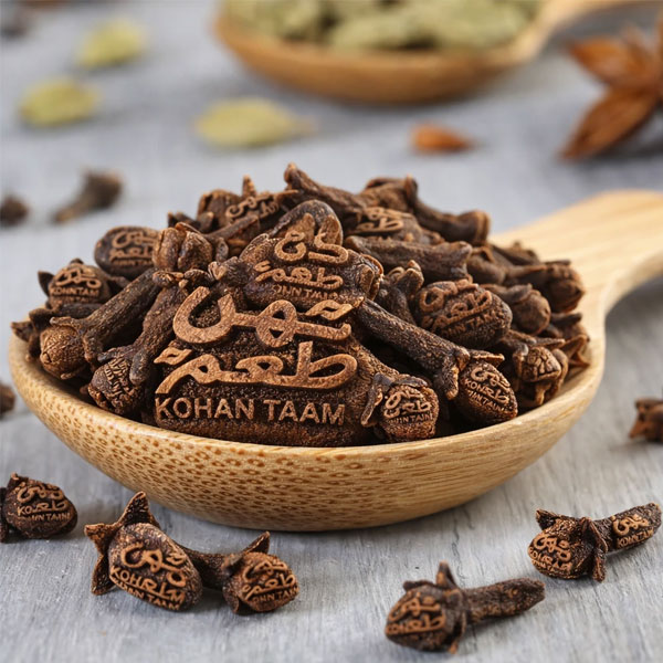 خرید چوب میخک و جوز هندی